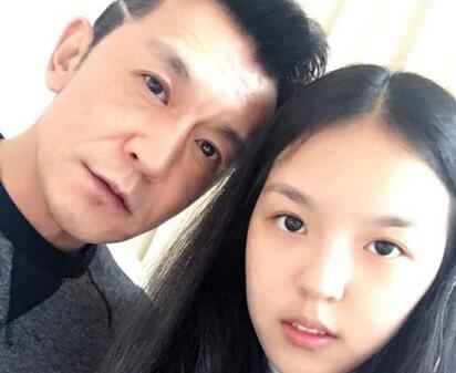 著名主持人李詠因病治療無效去世 哈文:永失我愛